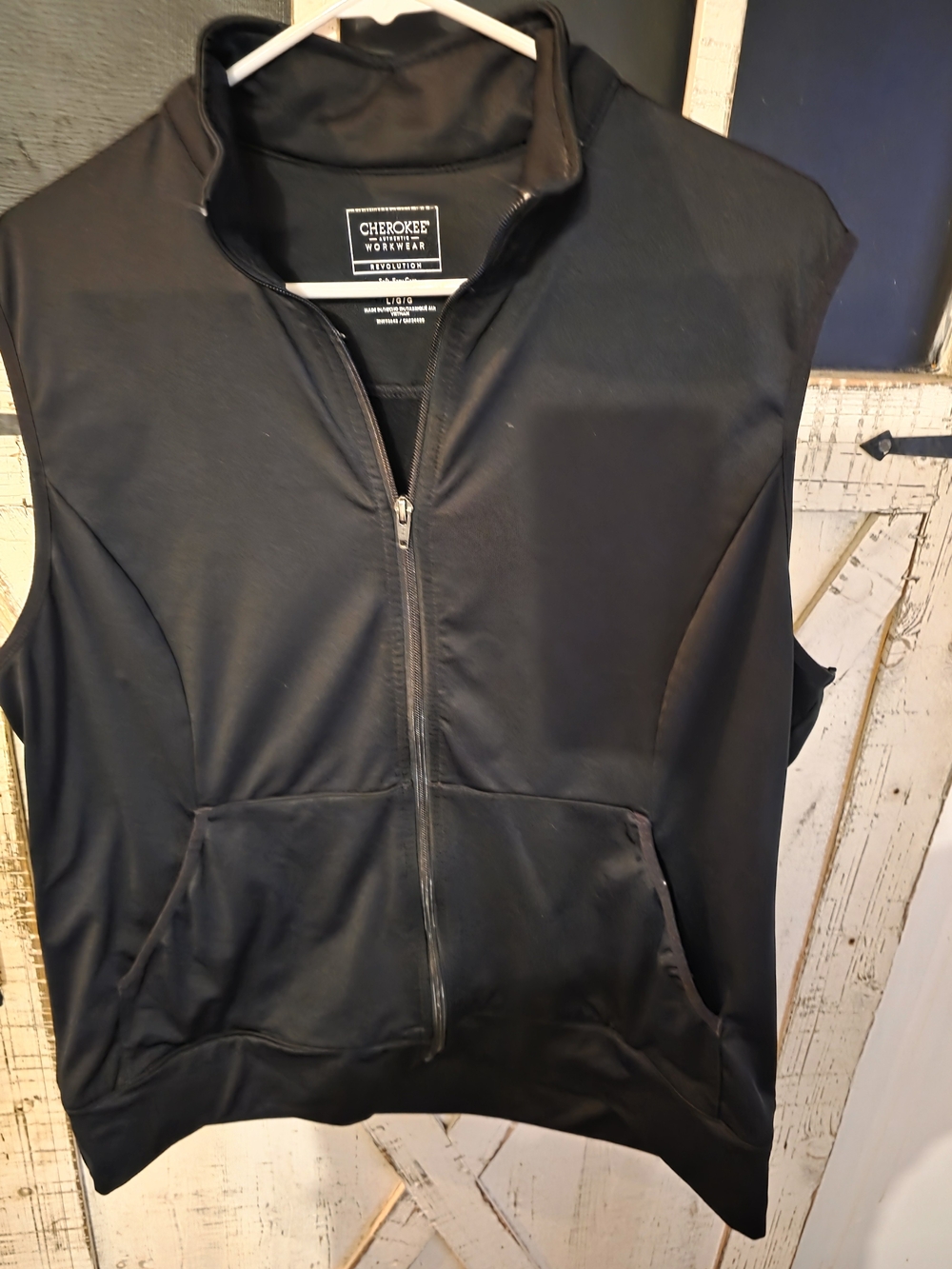 Cherokee Black Sleeveless Zip-Front Vest
